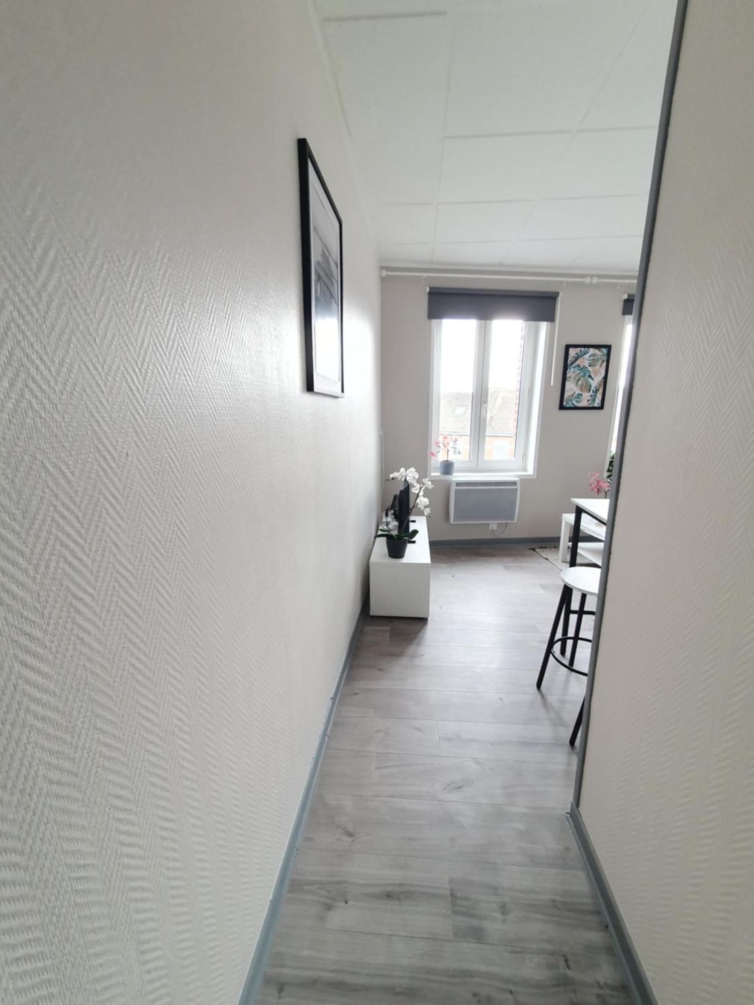 C5 Charmant Petit Deux Pieces Centre Ville Cambrai Exteriör bild